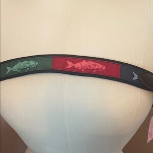 Vineyard vines Embroidered Fish and leather NWT Men’s size 42